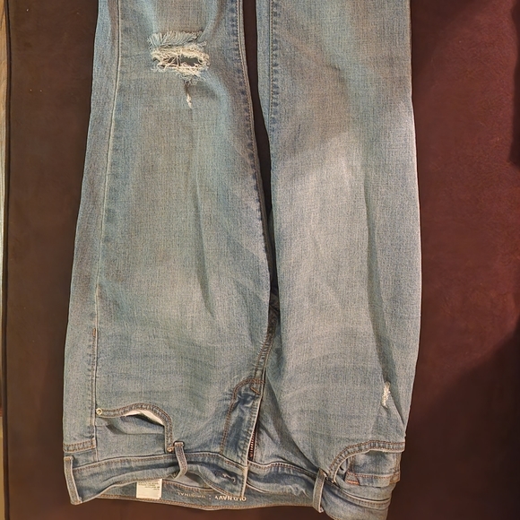 Jean - Picture 2 of 2